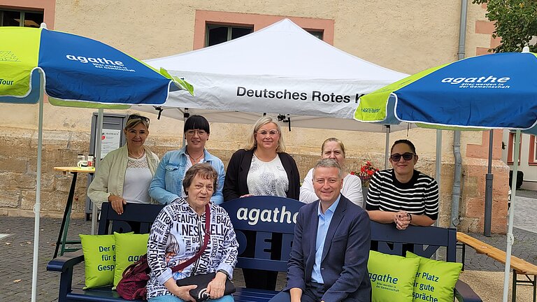 Landrat mit AGATHE-Team und Gästin