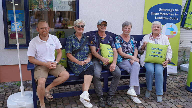 Berater mit Gästen